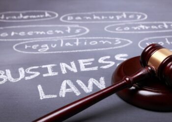 How to Choose the Right Business Lawyer for Your Company